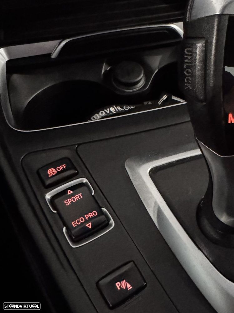 BMW 218 i Cabrio Line Luxury Auto - 35