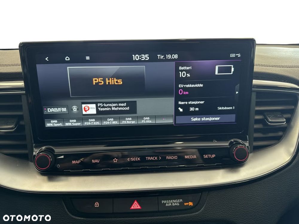 Kia Ceed 1.6 GDI PHEV L DCT - 12