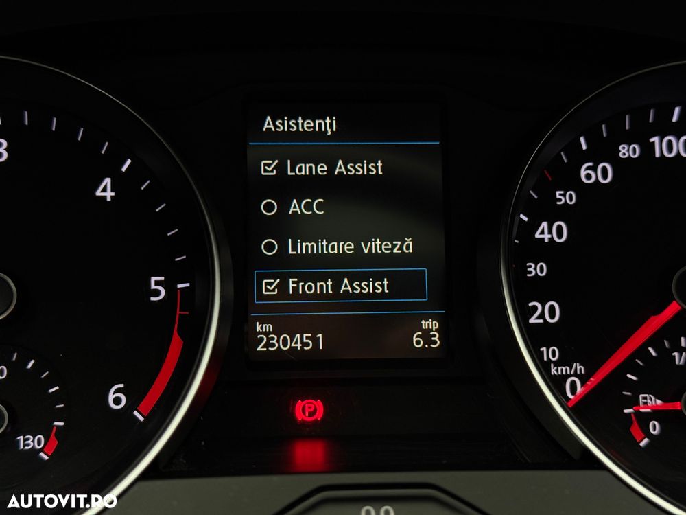 Volkswagen Passat 2.0 TDI SCR Business - 19