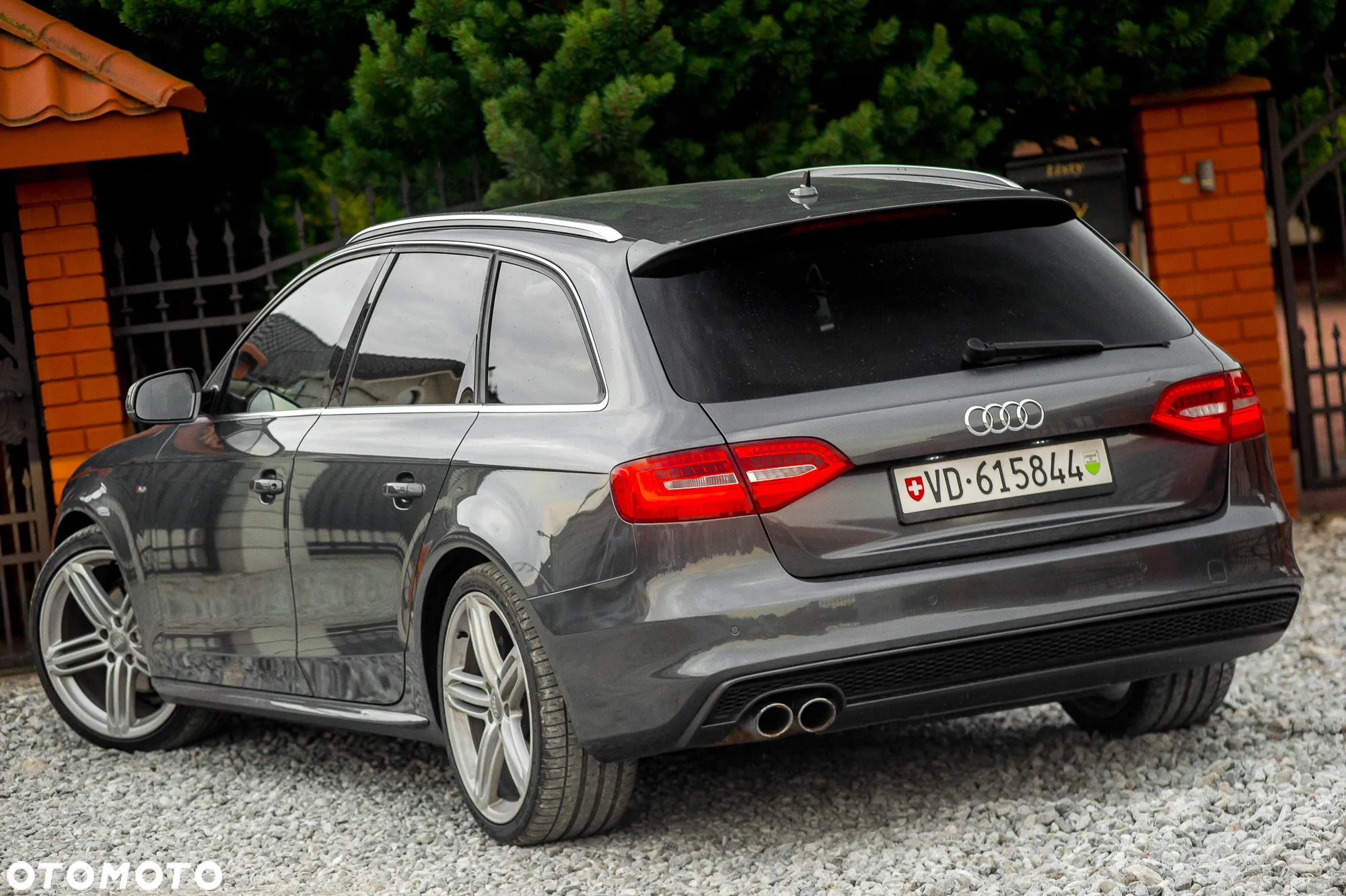 Audi A4 Avant 2.0 TDI DPF multitronic S line Sportpaket - 9