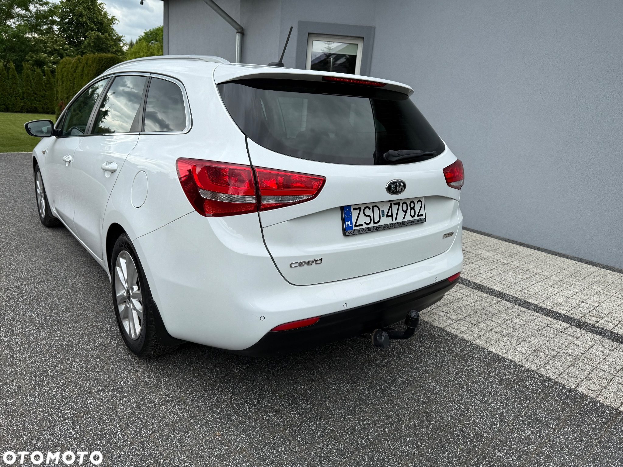 Kia Ceed 1.6 CRDi 136 ISG SW Spirit - 3