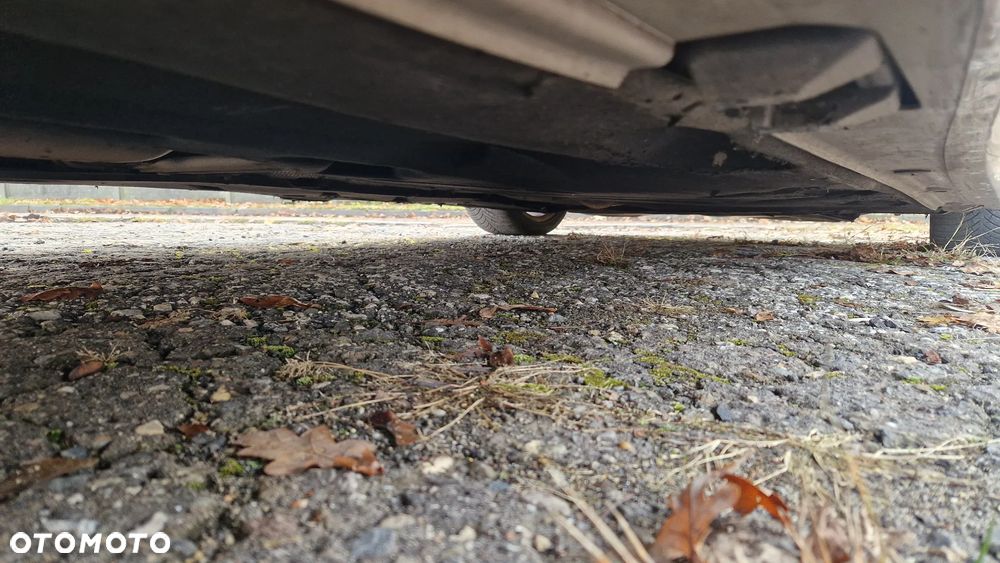 Mercedes-Benz Klasa B 200 CDI (BlueEFFICIENCY) - 10