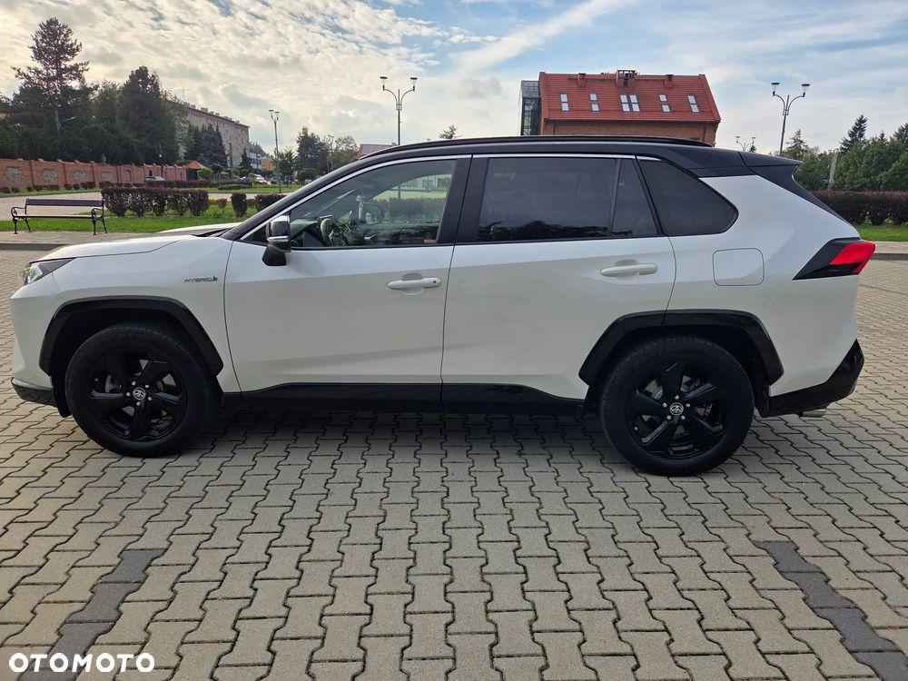 Toyota Rav4 2021 photo 3