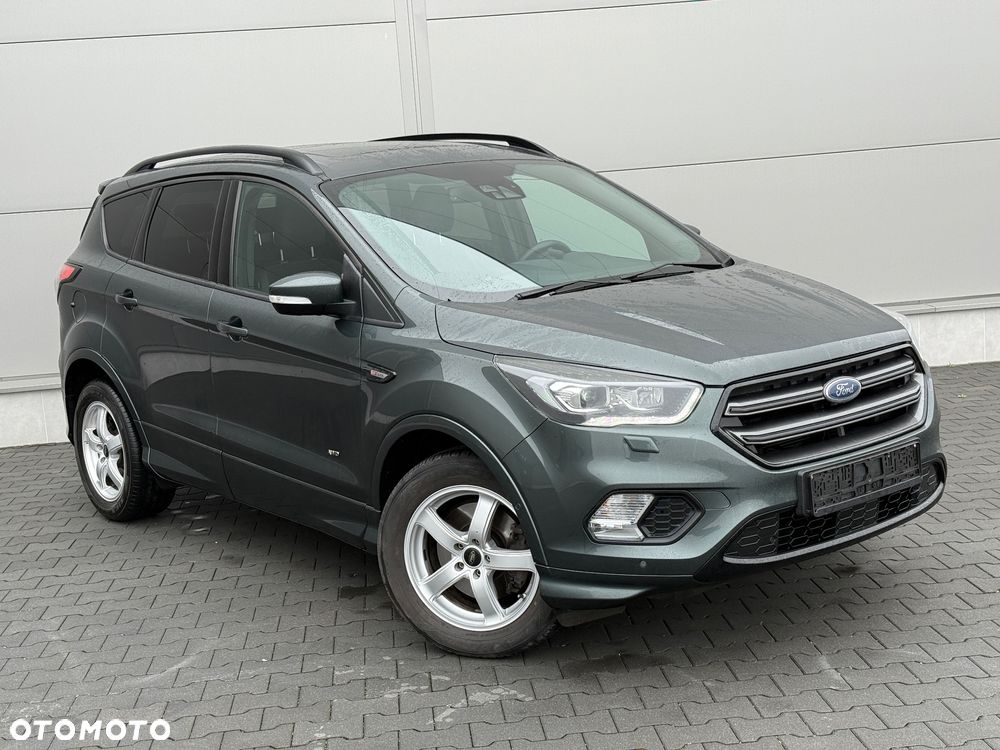 Ford Kuga 1.5 EcoBoost 4x4 ST-Line - 1