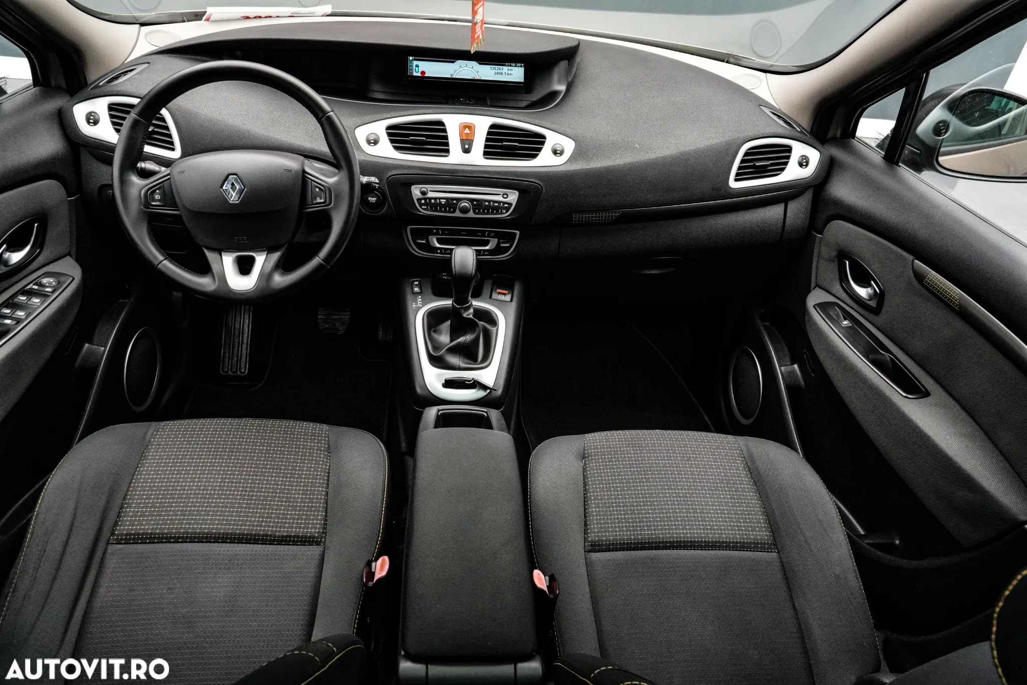 Renault Scenic - 7