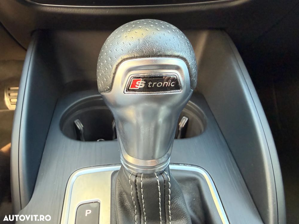 Audi A3 Sportback ver-ack-1-5-35-tfsi-mhev-s-tronic-advanced - 33