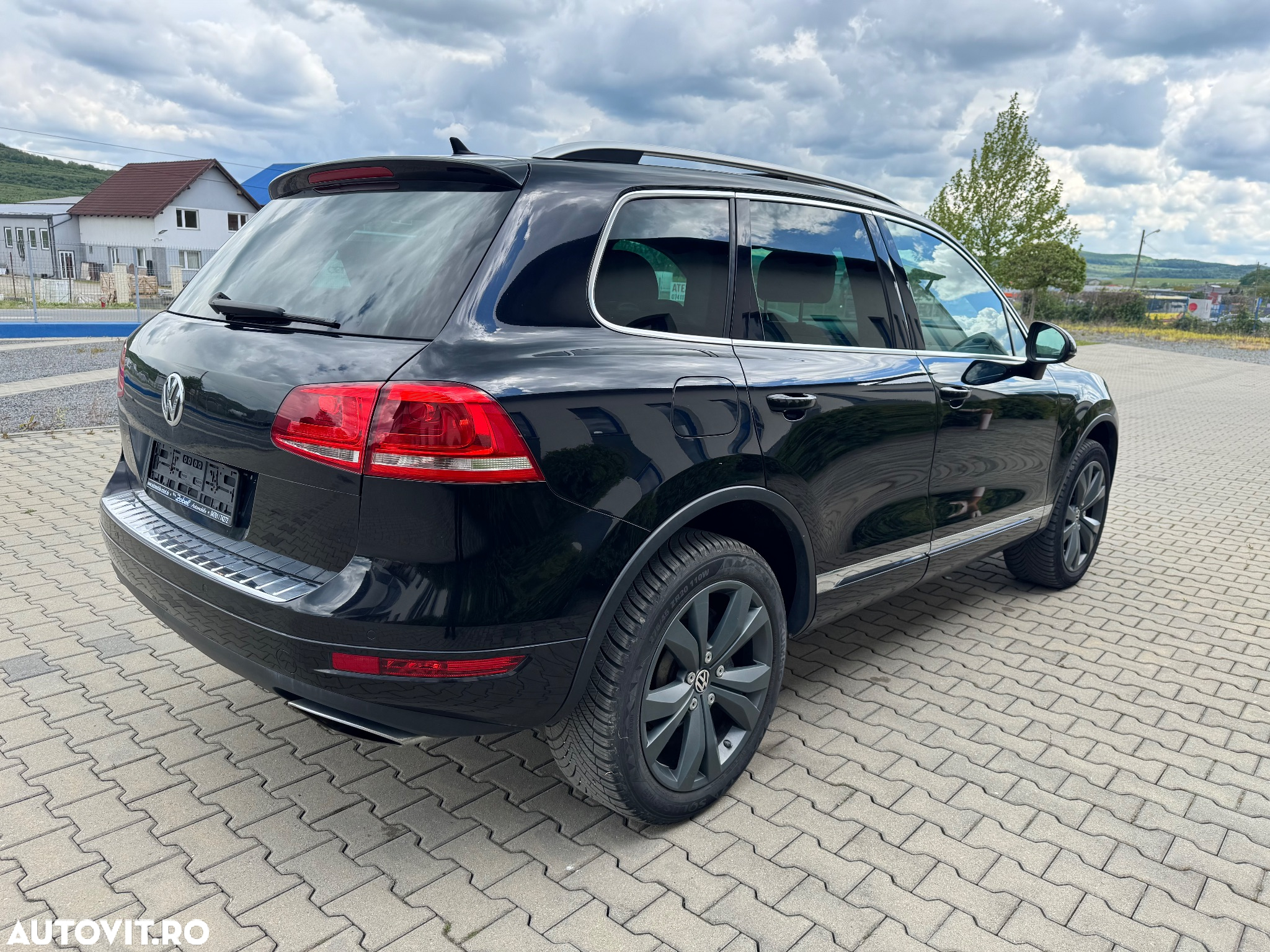 Volkswagen Touareg 3.0 V6 TDI Blue Motion DPF Automatik Exclusive Terrain Tech - 3