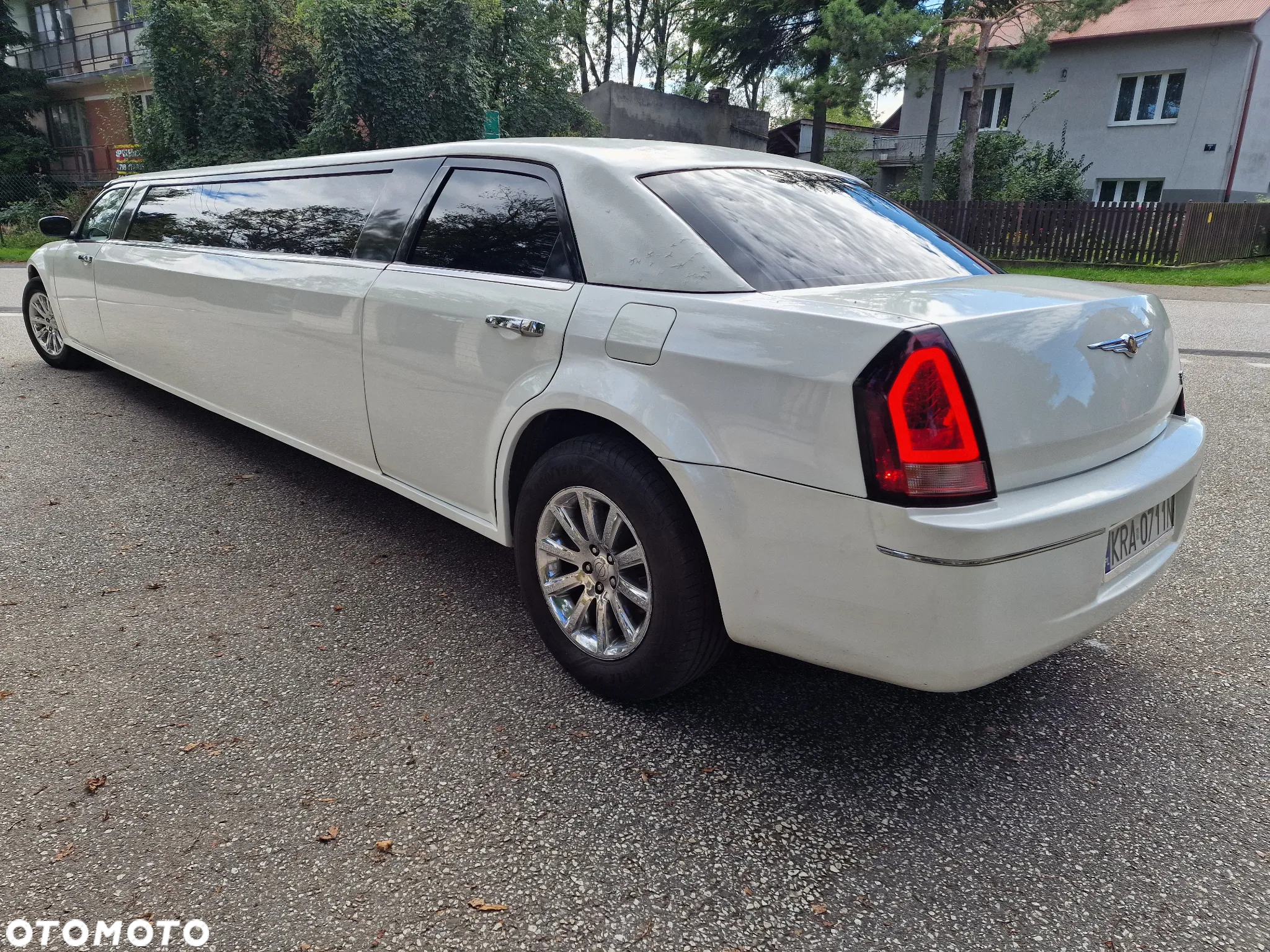 Chrysler 300C 3.5 V6 - 6
