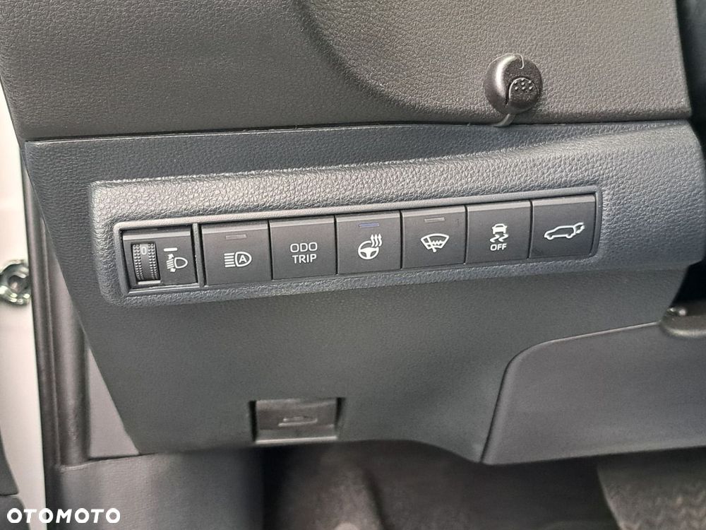 Toyota Corolla 2.0 Hybrid GR Sport Dynamic - 16