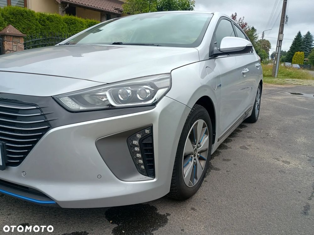 Hyundai IONIQ 1.6 GDI Premium - 10