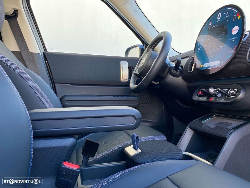 MINI Countryman D Classic M - 13