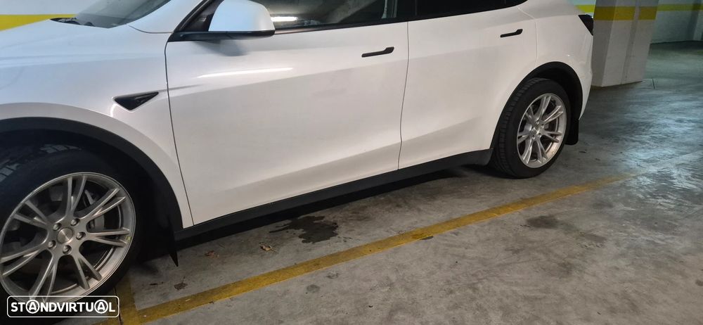 Tesla Model Y Tração Traseira - 17