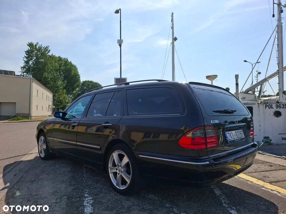 Mercedes-Benz Klasa E - 3
