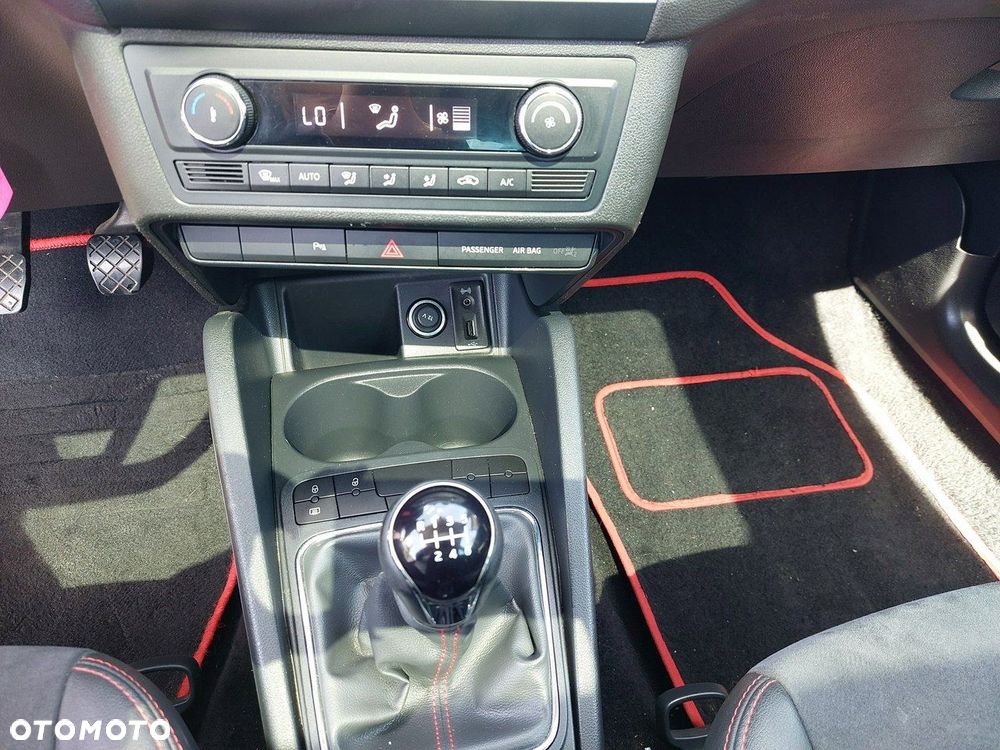 Seat Ibiza SC 1.2 TSI FR - 21