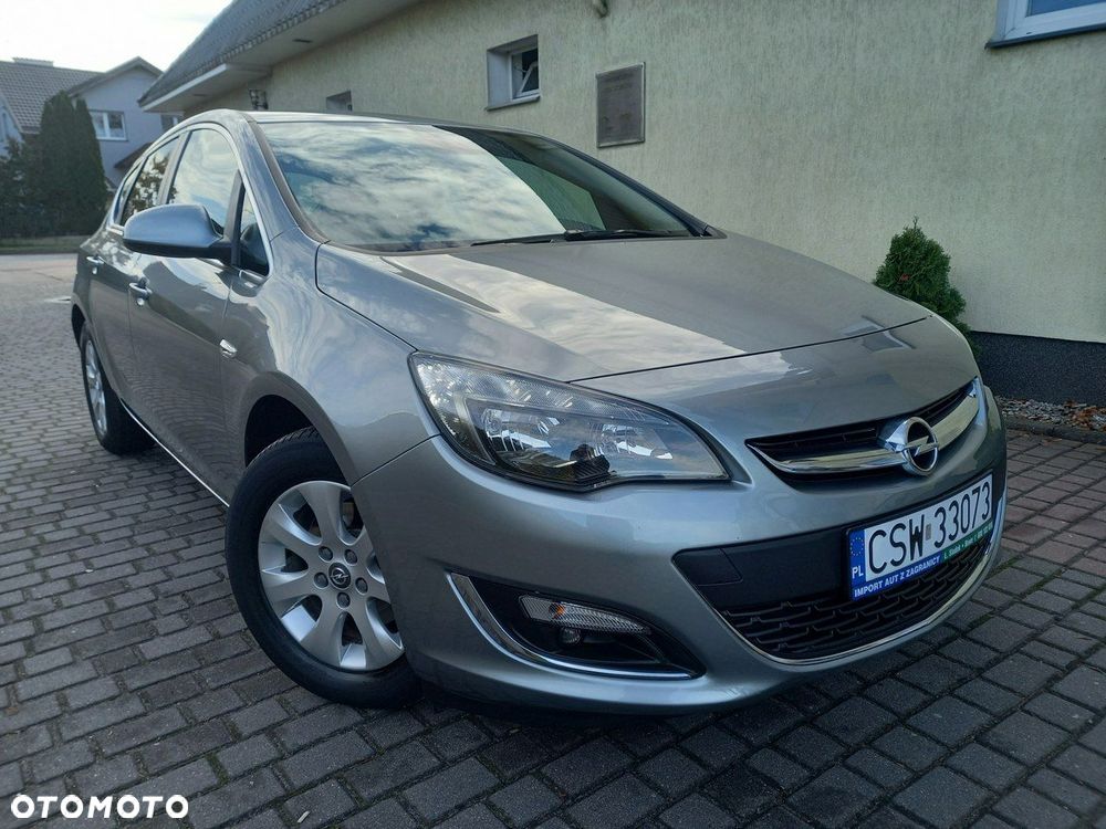 Opel Astra - 3