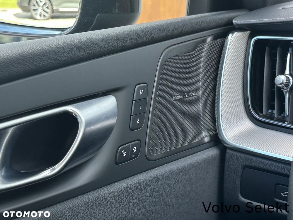 Volvo XC 60 - 28