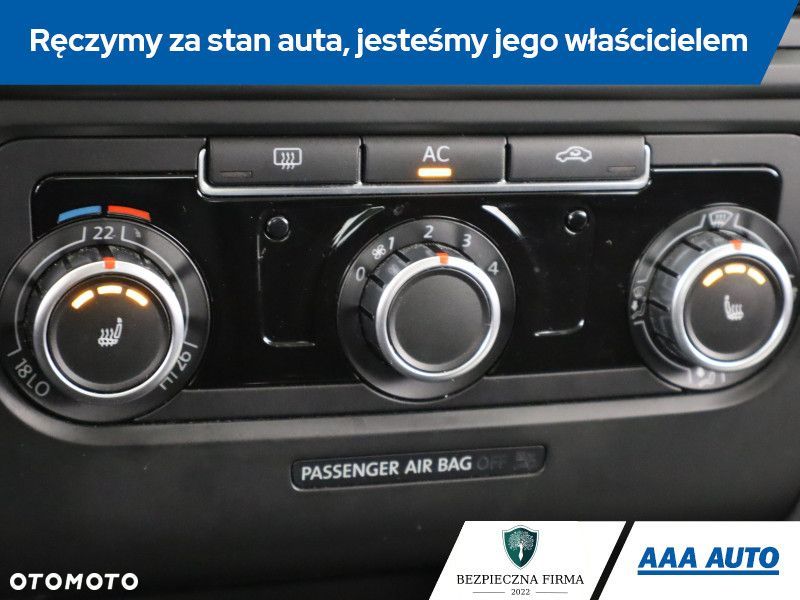 Volkswagen Golf - 17