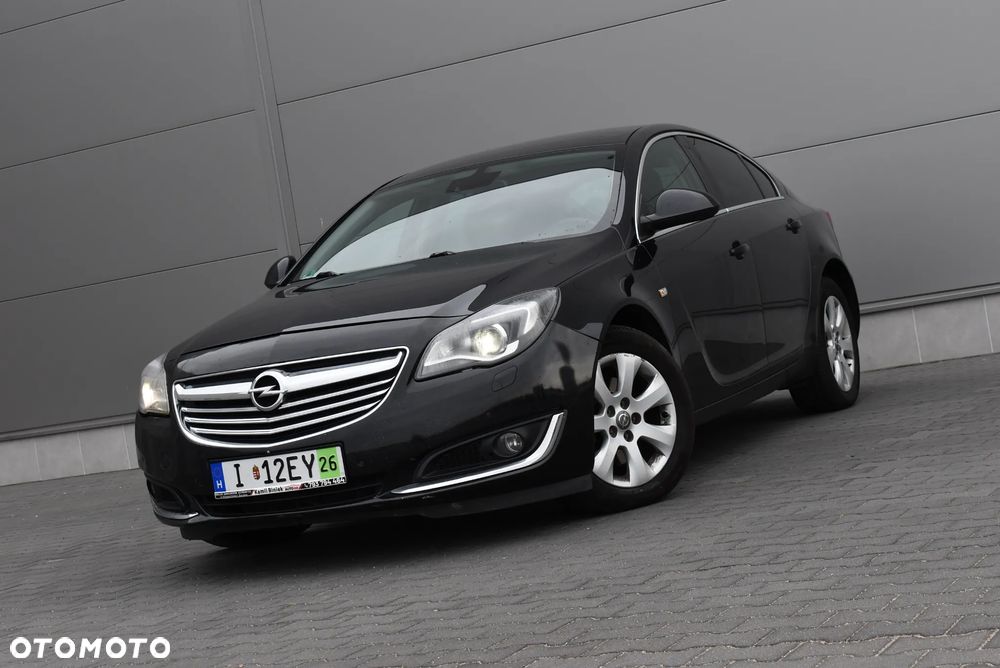 Opel Insignia - 25