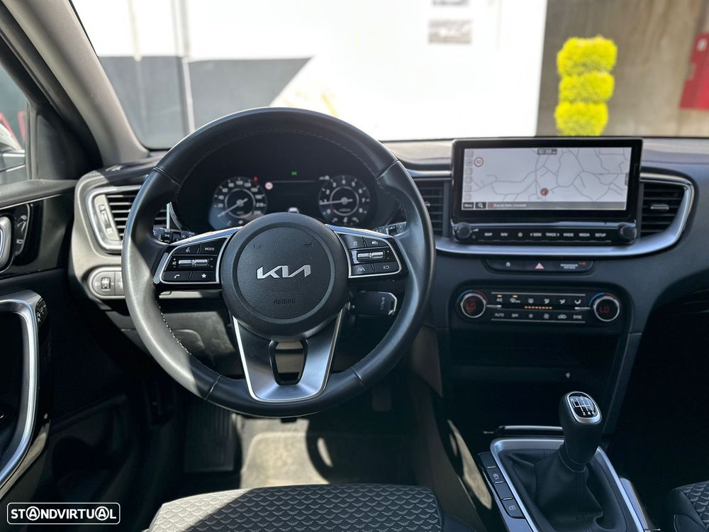 Kia Ceed SW 1.0 T-GDI Drive - 18