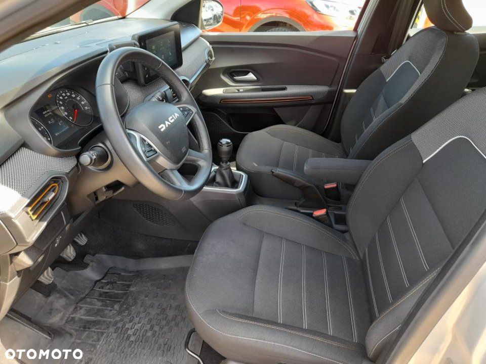 Dacia Sandero Stepway - 10