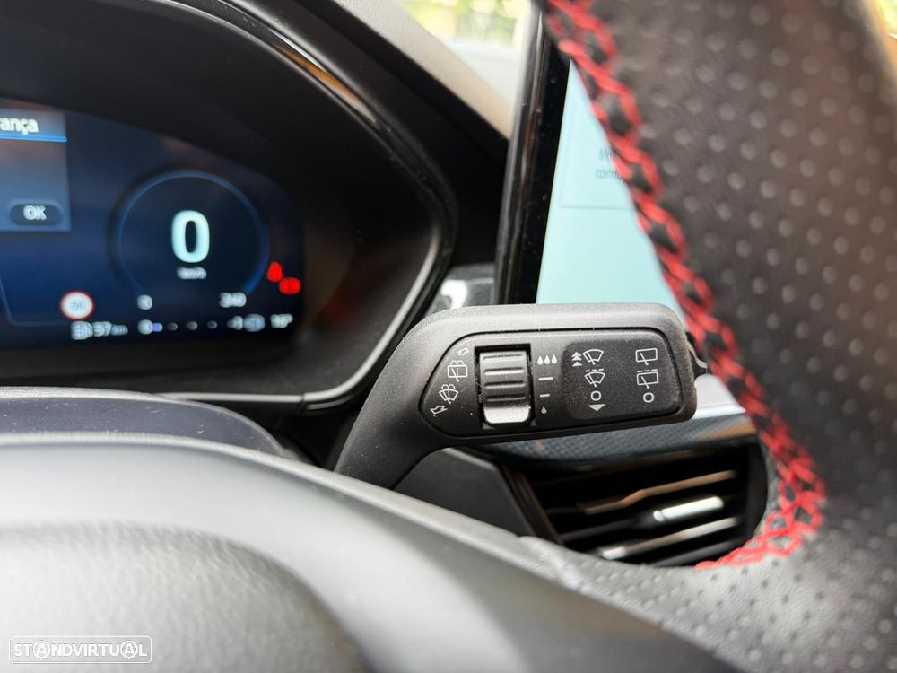 Ford Focus - 20