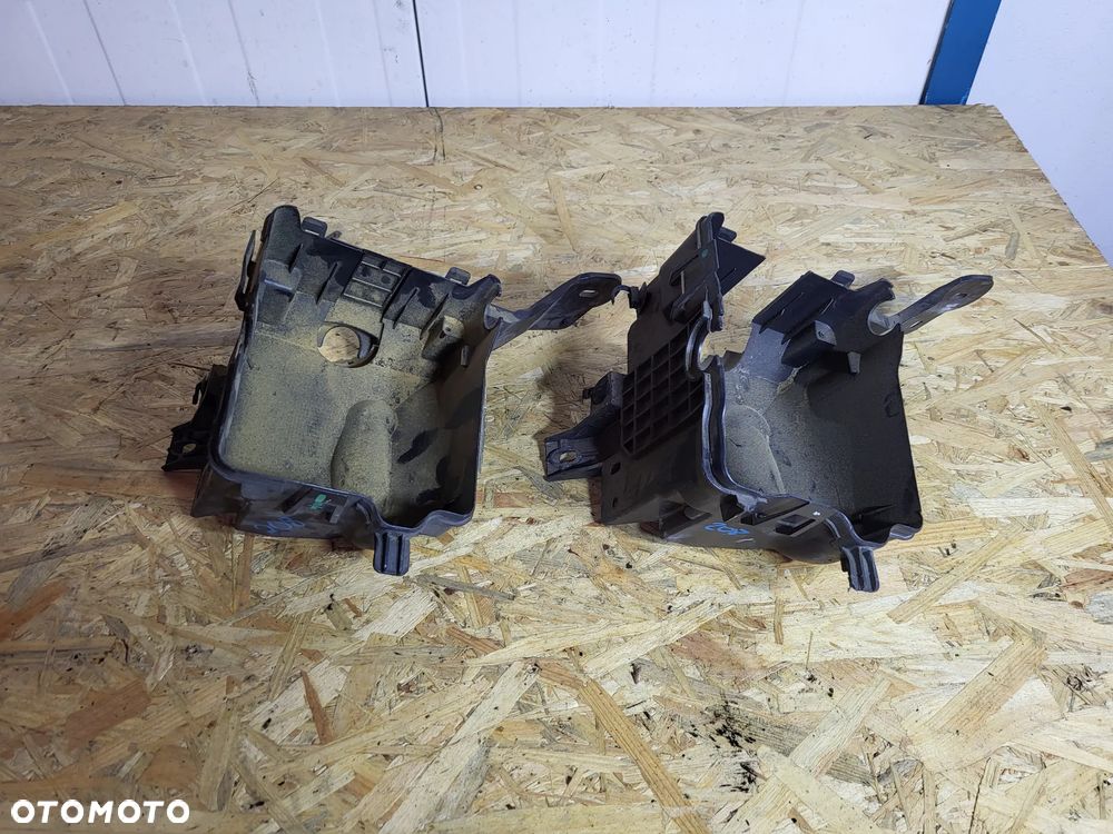 Obudowa bezpieczników Peugeot 208 2008 DÓŁ - 1