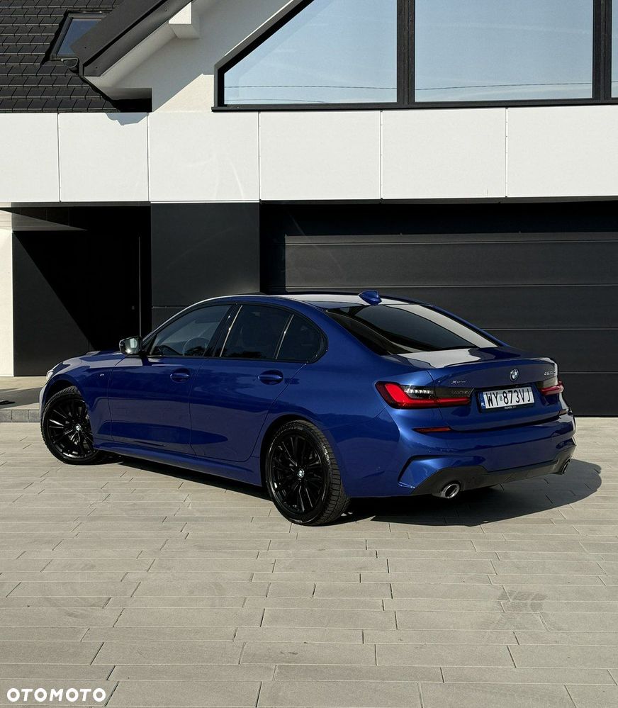 BMW Seria 3 320d xDrive M Sport sport - 8
