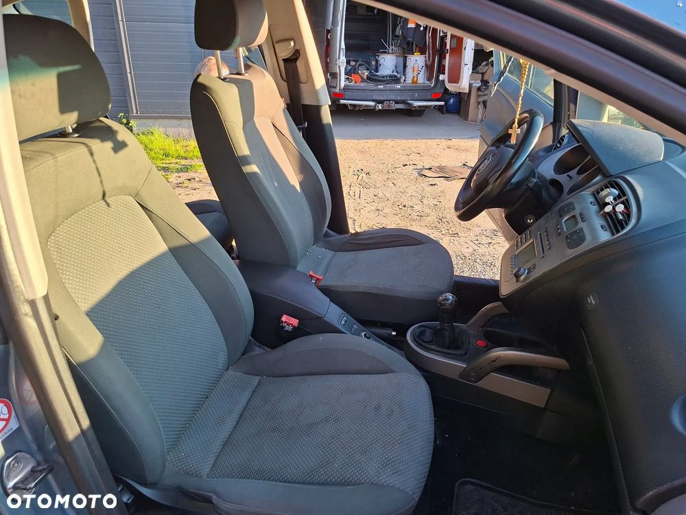 Seat Toledo 1.6 Reference - 9