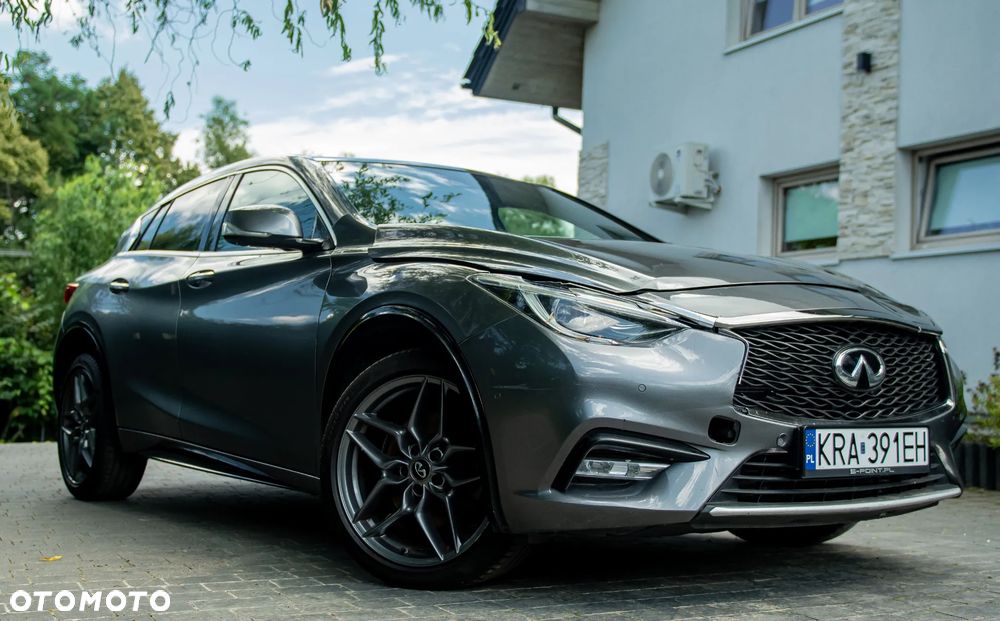Infiniti Q30 2.2d DCT AWD Premium - 12