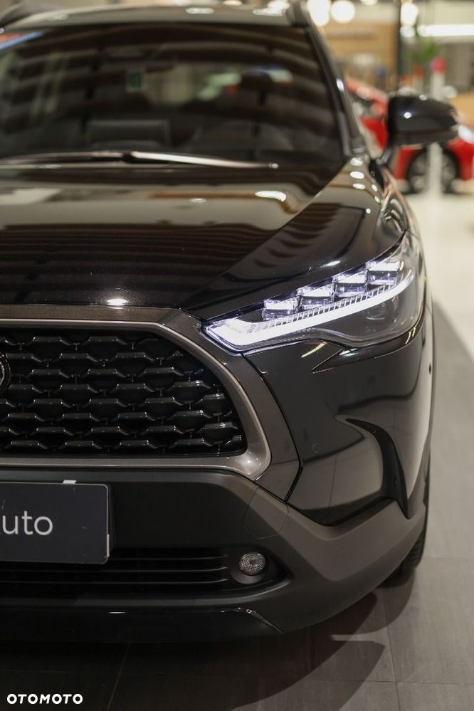 Toyota Corolla Cross - 12