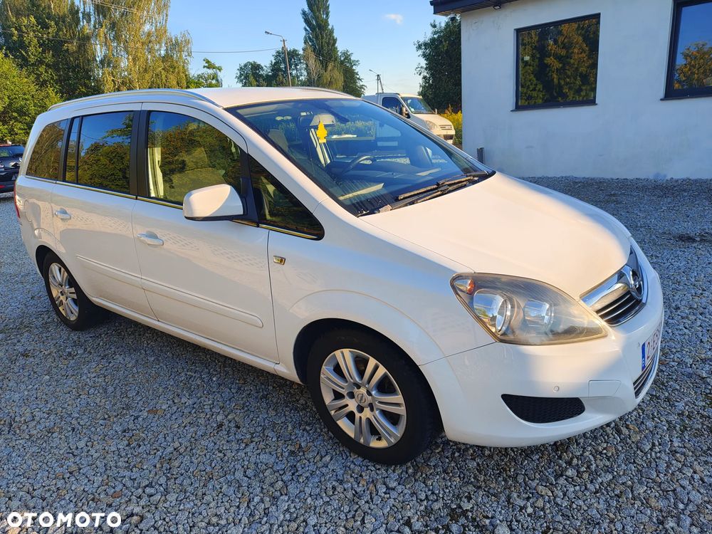 Opel Zafira 1.7 CDTI ecoFLEX Family - 1