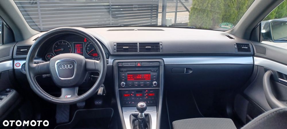 Audi A4 Avant 1.8 T - 15