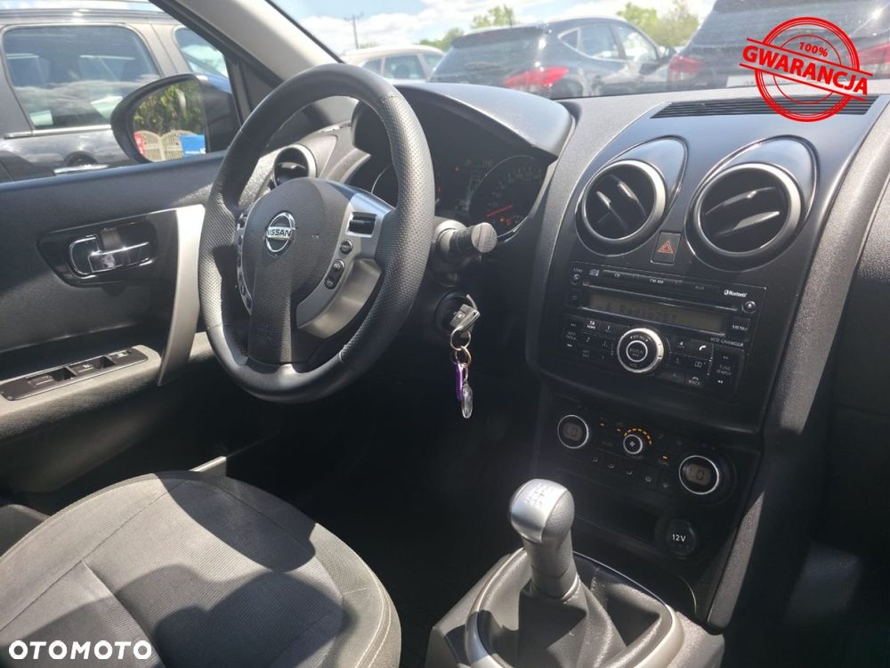 Nissan Qashqai - 25