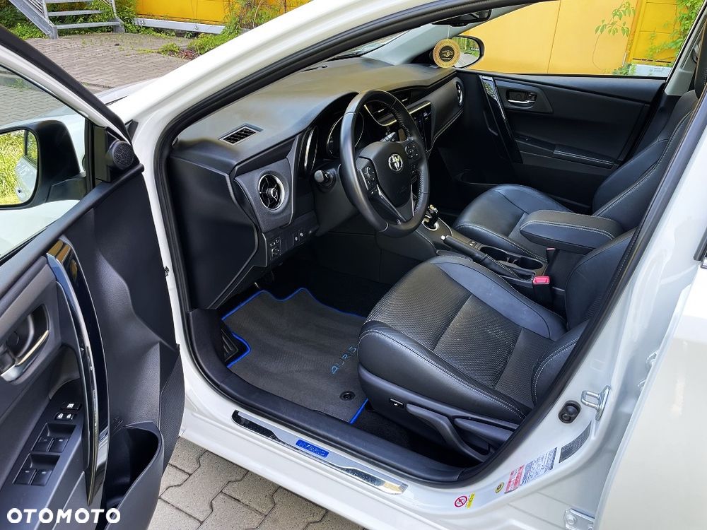 Toyota Auris 1.8 HSD Prestige NAVI - 13