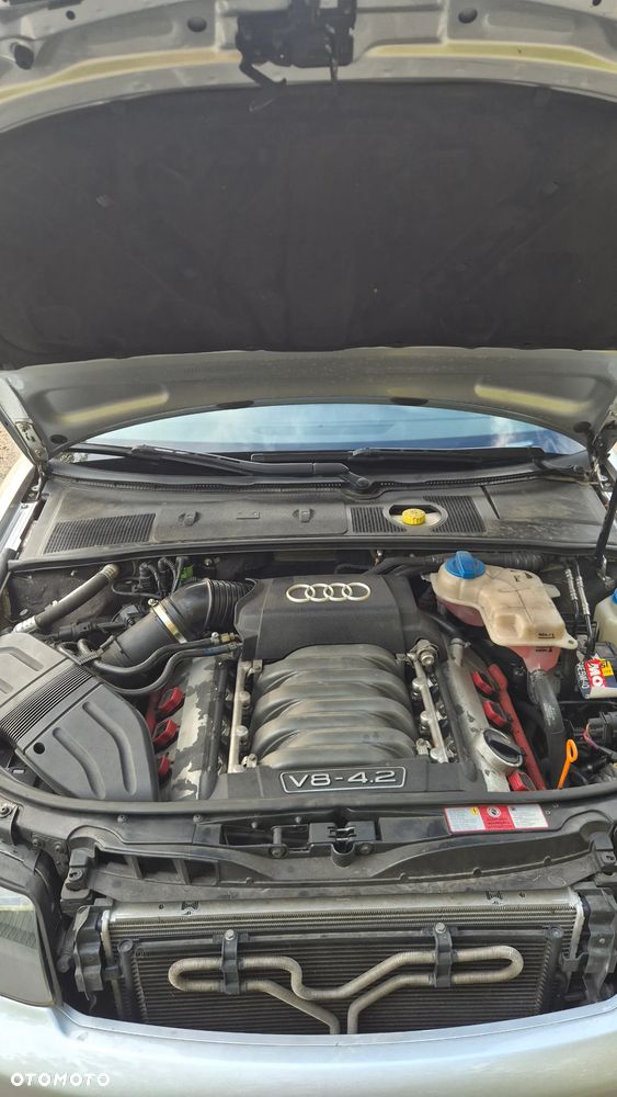 Audi S4 Avant - 10