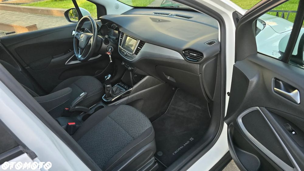 Opel Crossland X - 29