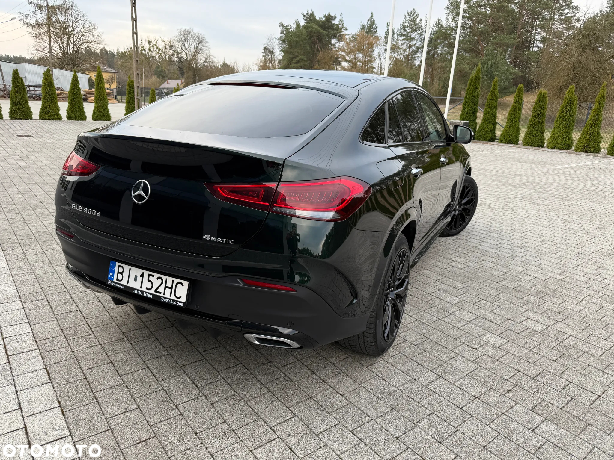 Mercedes-Benz GLE - 12
