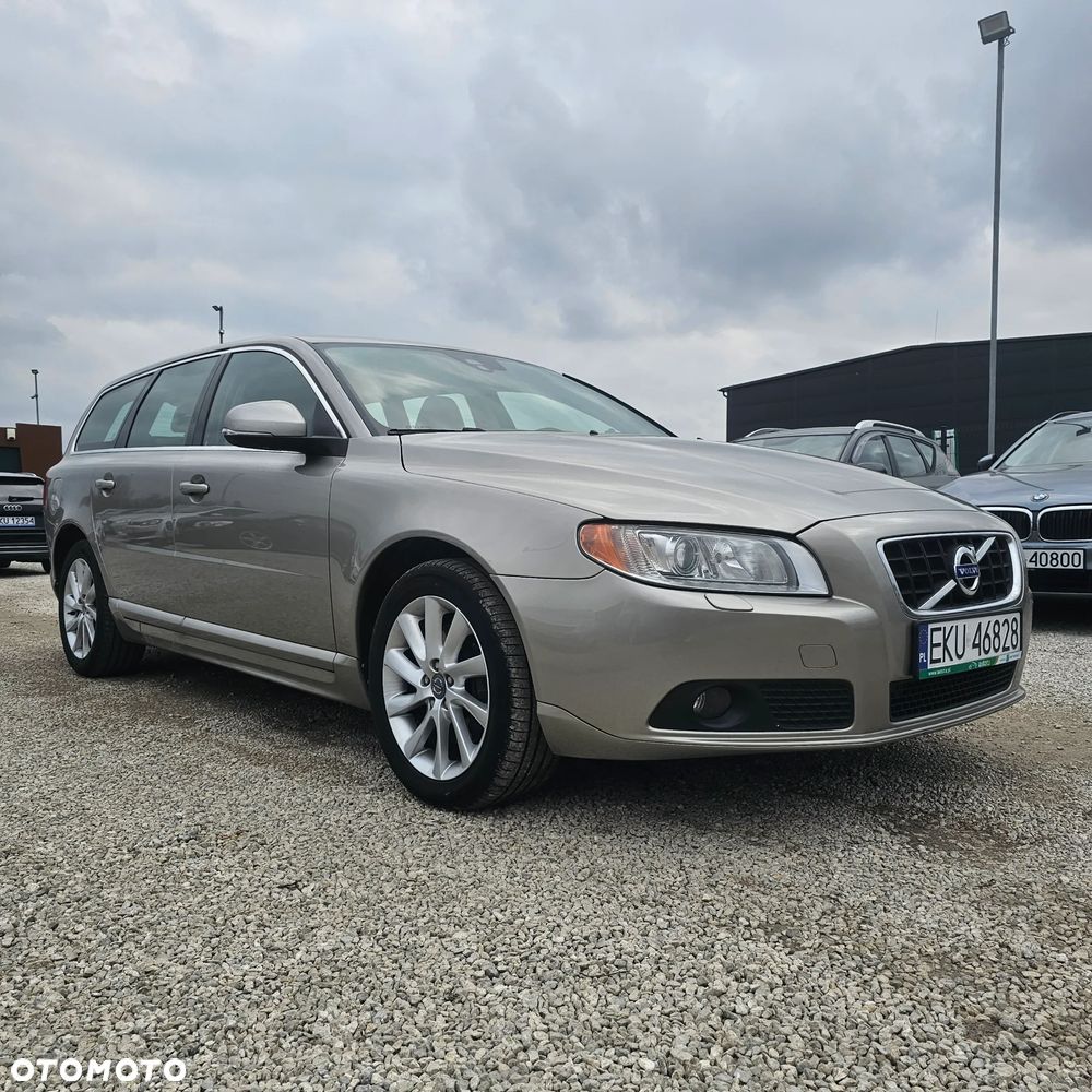 Volvo V70 - 3