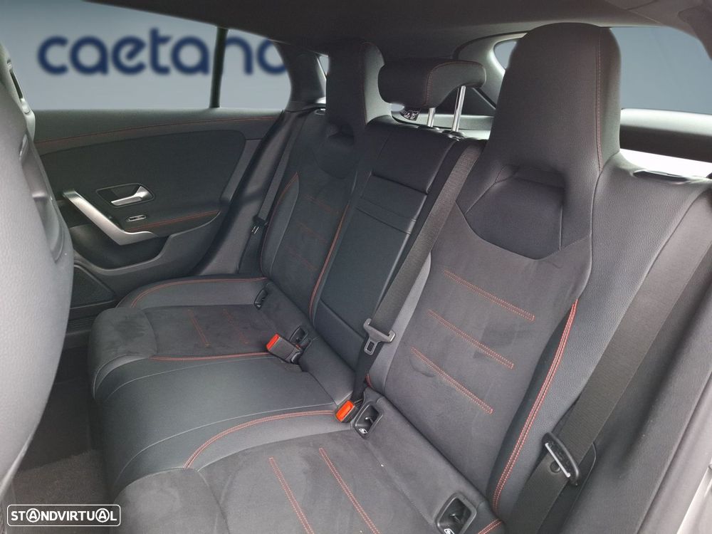 Mercedes-Benz CLA 180 d Shooting Brake AMG Line Aut. - 14