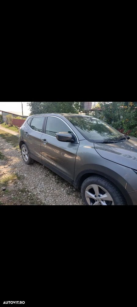 Nissan Qashqai 1.6 DCI Start/Stop 4X4-i Tekna - 3