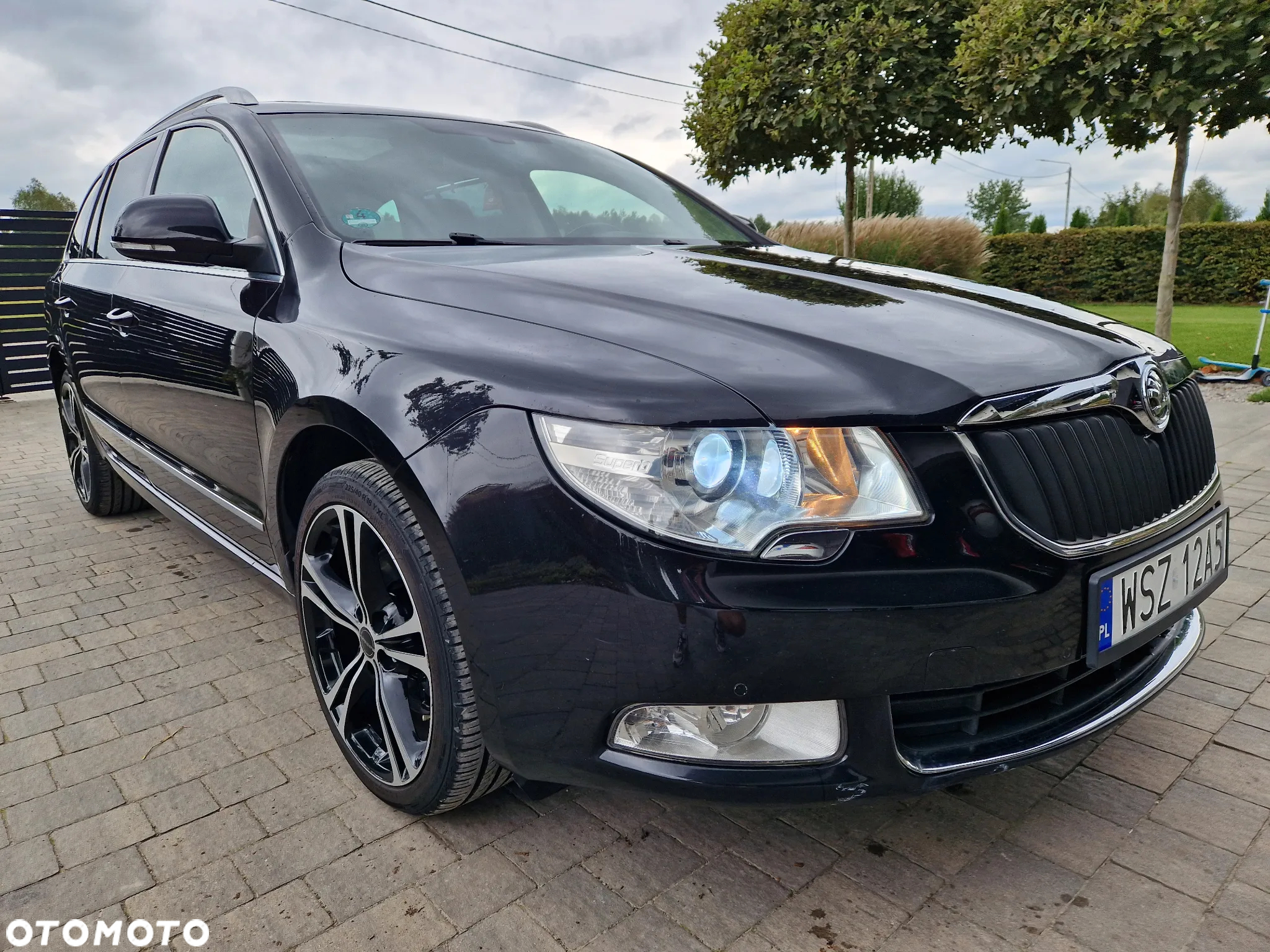 Skoda Superb 2.0 TDI 4x4 Elegance - 5