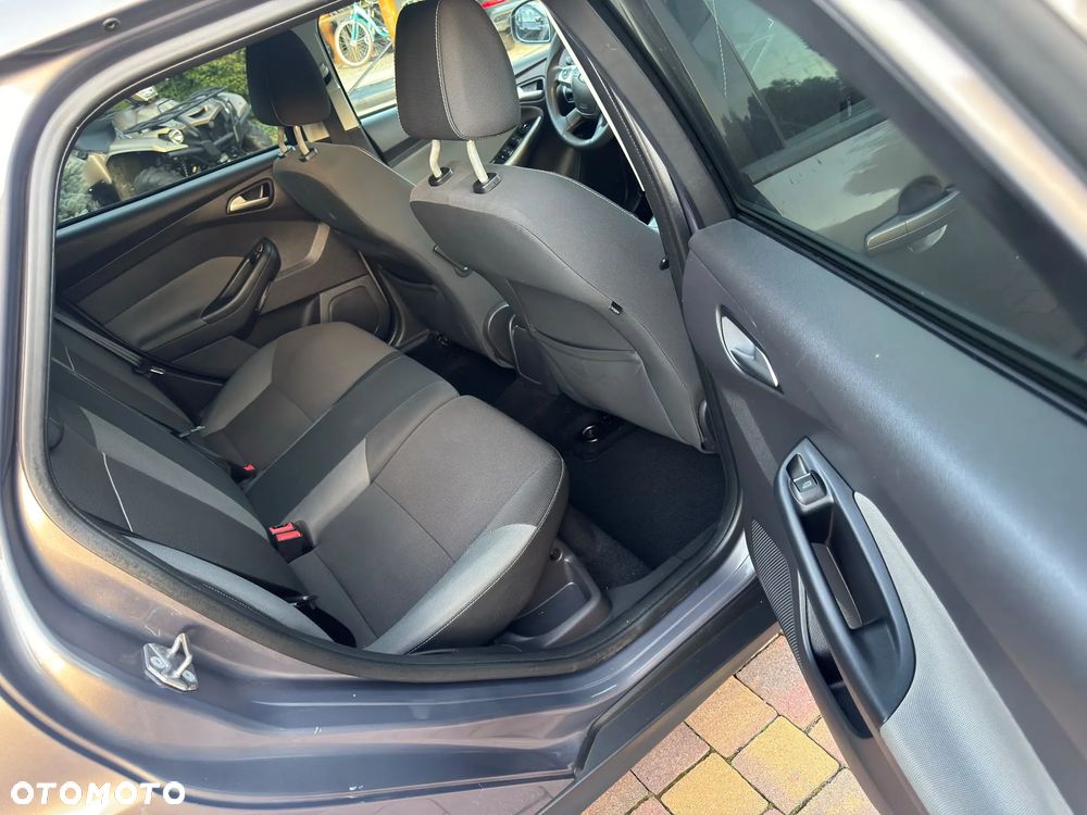 Ford Focus 1.6 TI-VCT Champions Edition - 15