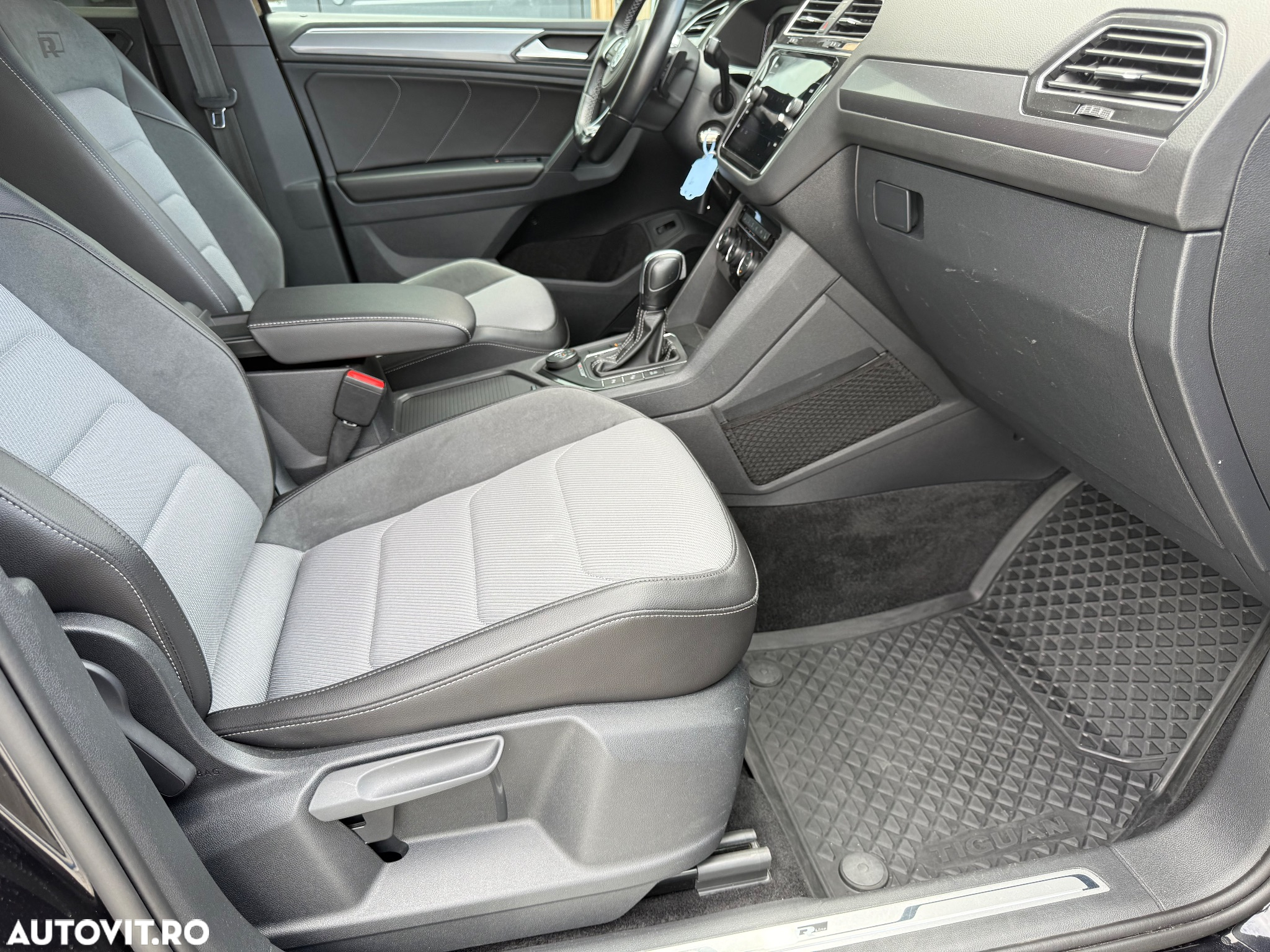 Volkswagen Tiguan 2.0 TDI DSG 4Mot Highline - 19