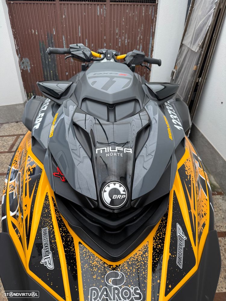 Sea-Doo RXT-X RS300 - 4