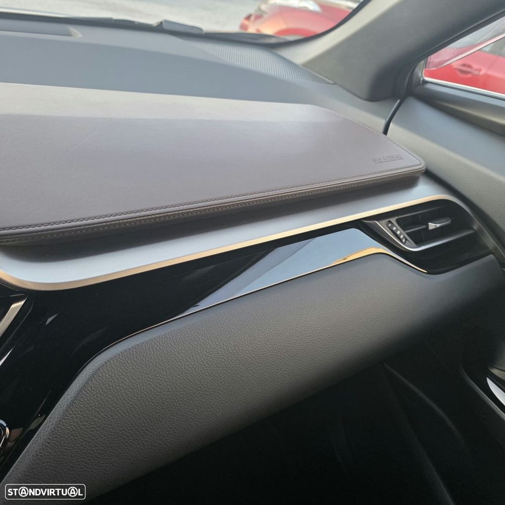 Toyota C-HR 1.8 Hybrid Exclusive+P.Luxury - 30