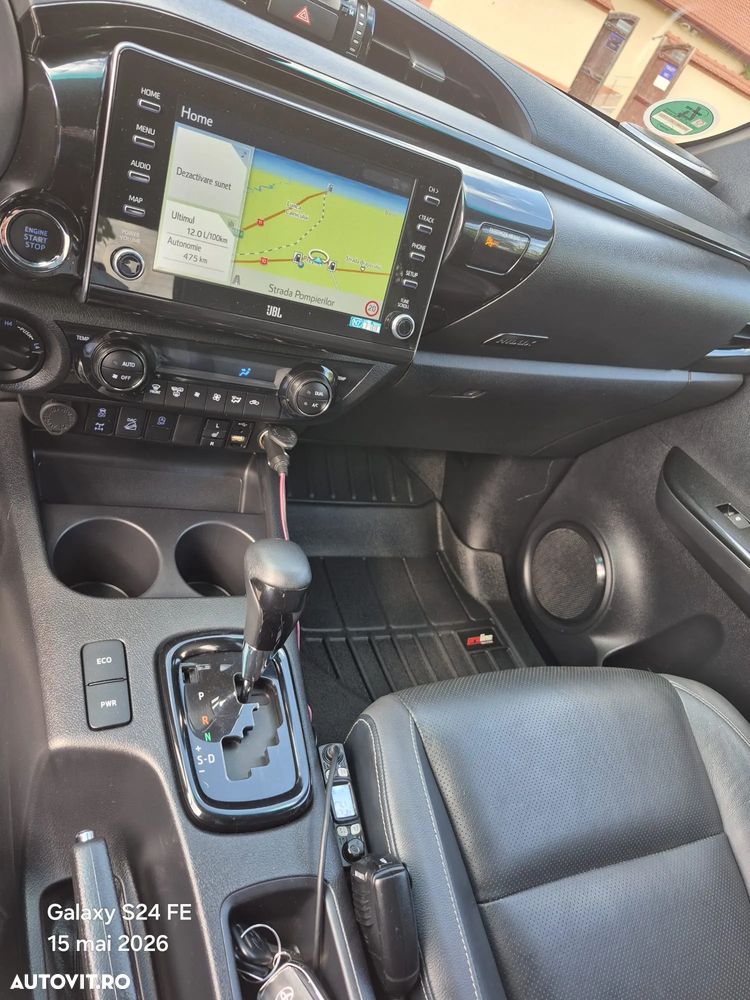 Toyota Hilux 2.8D 204CP 4x4 Double Cab AT Invincible - 25