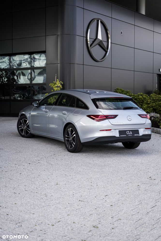 Mercedes-Benz CLA - 14