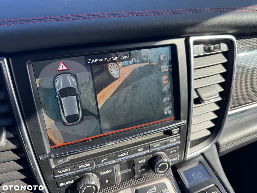 Porsche Panamera GTS - 21