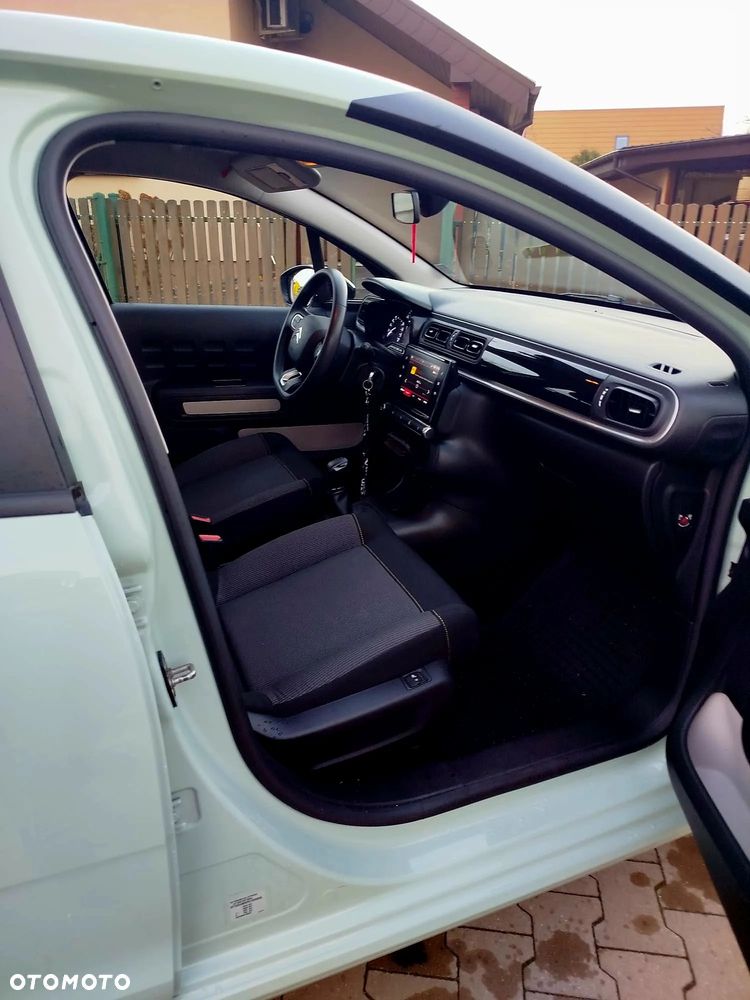 Citroën C3 1.2 PureTech Live - 9