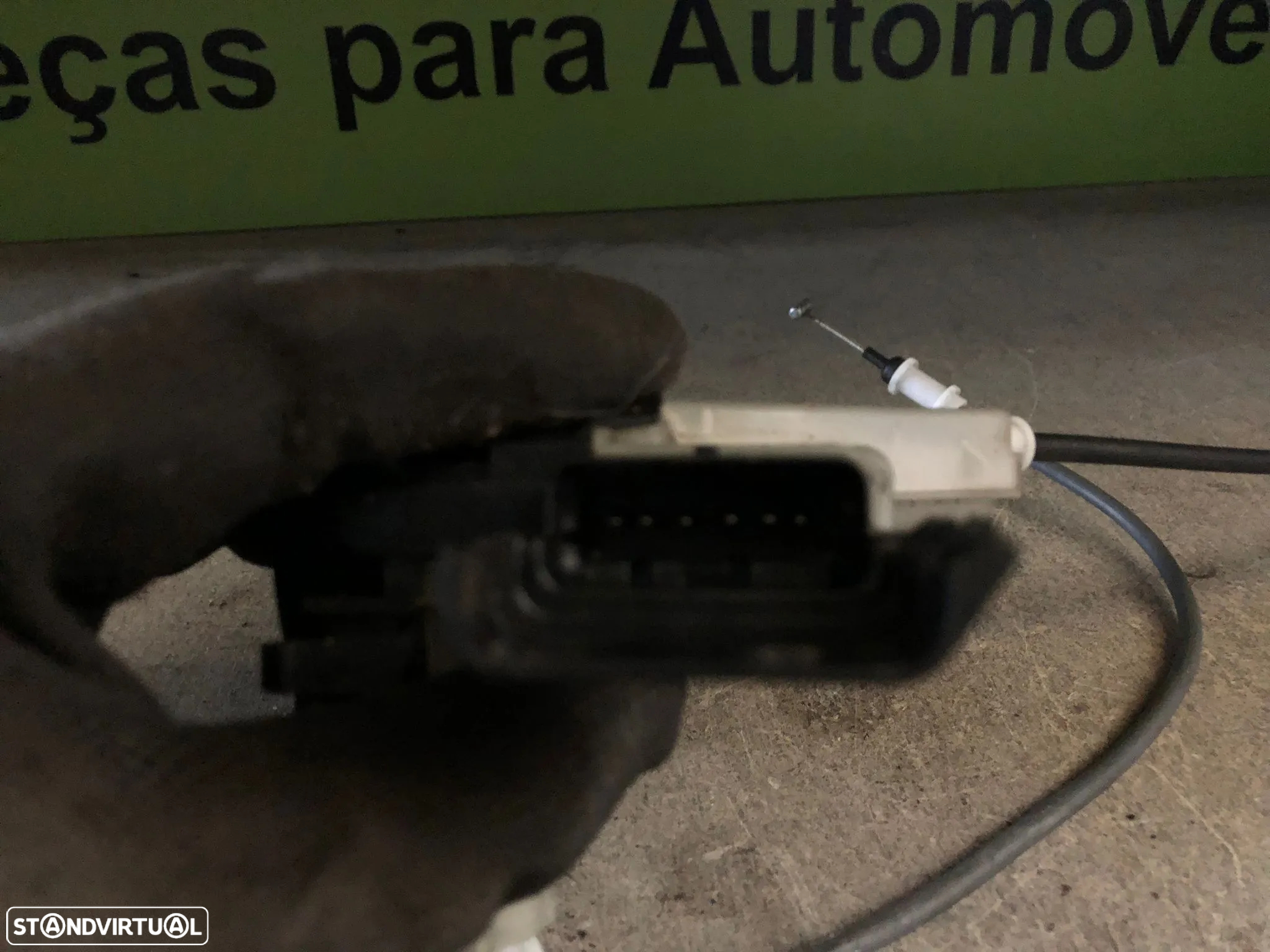 PEUGEOT 3008 II FECHADURA TRAS ESQUERDA - F156 - 6